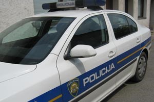 Slika Pu_vs/O nama-fotke/auto_policija.jpg